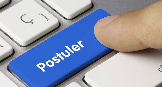 Postuler : Emploi et stage