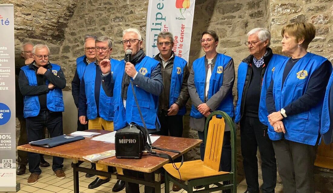 Remise de chèque Lions Clubs