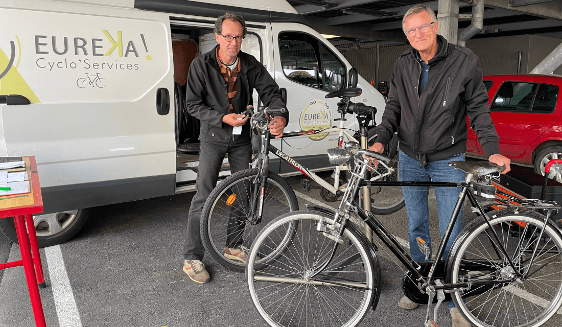 Atelier de réparation et d'entretien des vélos pour les salariés du Centre Baclesse de Caen