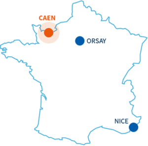 Carte de France avec les 3 sites de protonthérapie : Caen, Orsay, Nice.