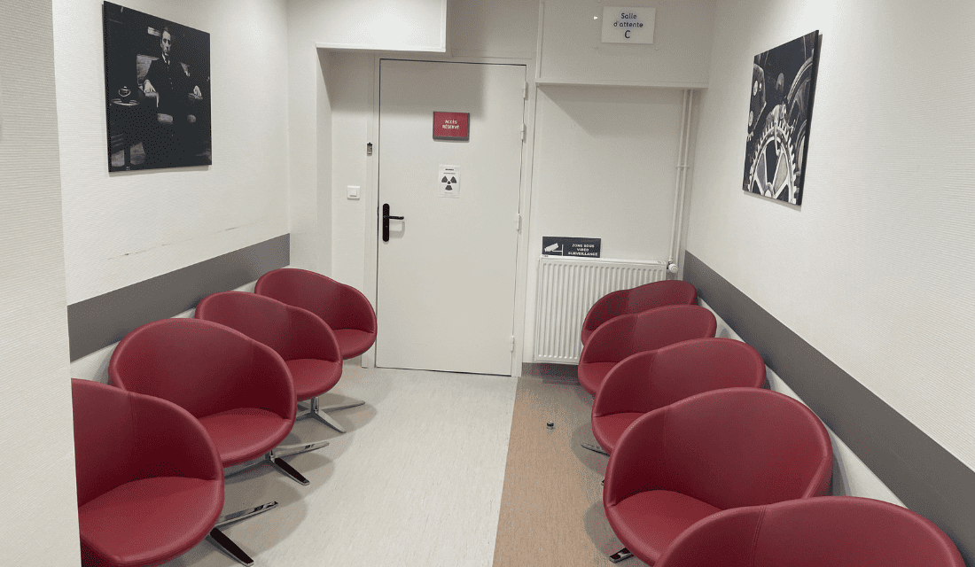 Renouvellement du mobilier devenu essentiel pour le confort des patients